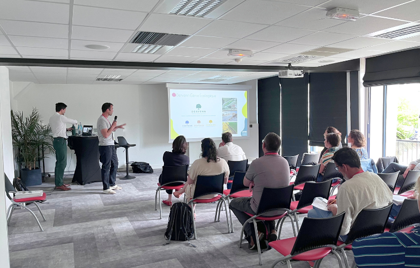 Jérémy Pierra, paysagiste à Dervenn, a apporté une vision « terrain » en concluant avec la présentation d’un projet de gestion écologique des espaces verts chez un de ses clients. 