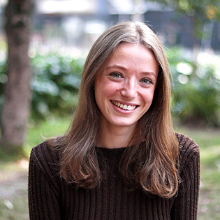Zoé Vandier copie