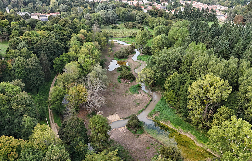 Remeandrage-de-lAuxance-©-Syndicat-Clain-Aval Remeandrage-de-lAuxance-©-Syndicat-Clain-Aval